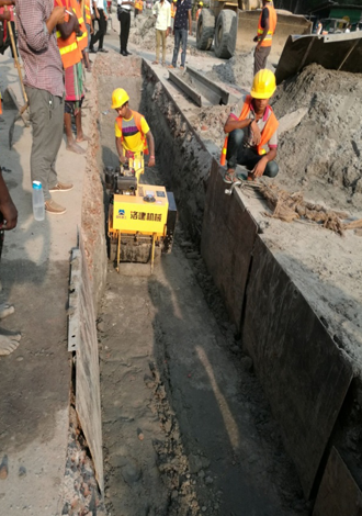 Construction of Distribution Pipe Network, KWSP